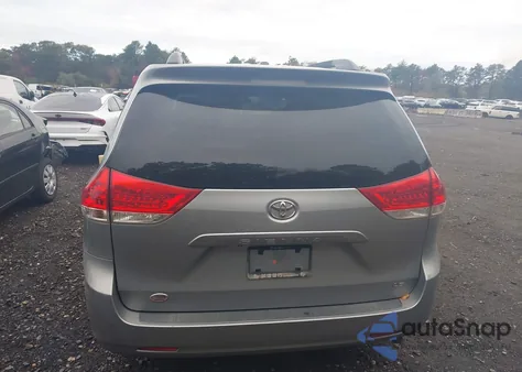 2014 Toyota Sienna Le V6 8 Passenger из США, поврежденный, VIN 5TDKK3DC0ES466556